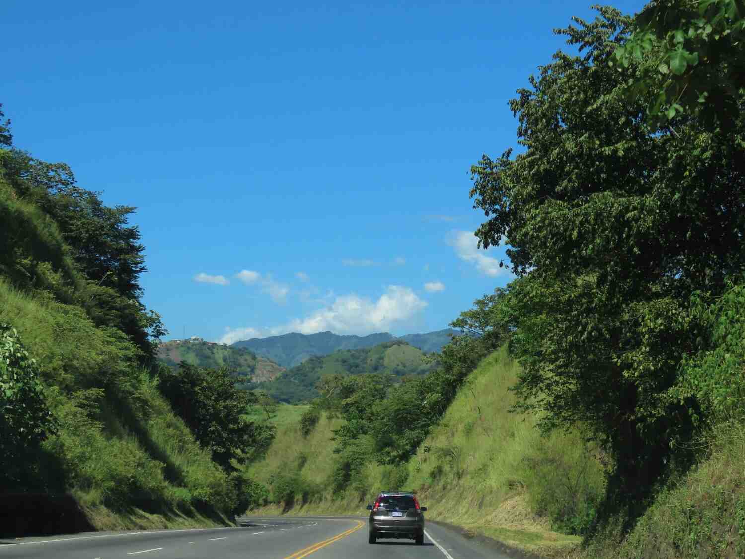 Est-il dangereux de conduire au Costa Rica ?