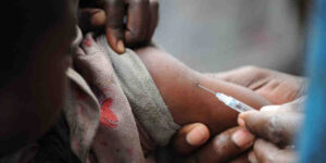 Qui peut faire le vaccin typhoïde ?