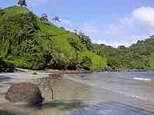 Comment a évolué le nombre de touristes au Costa Rica depuis les années 2000 ?